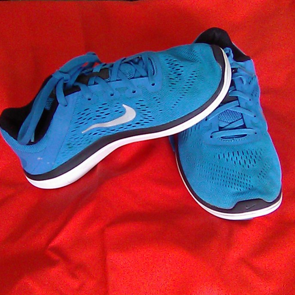 Mike shoes